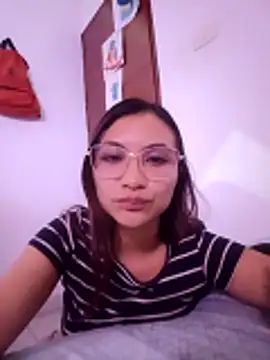 Leticia Hinkley  online show from 04/14/26, 11:43