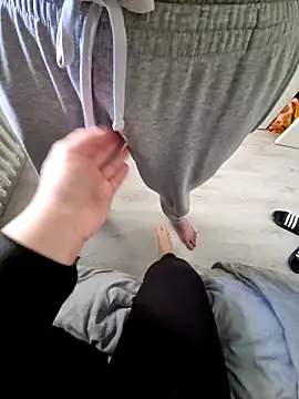 Snapshot of LadyLeni chatting on 04/07/26, 02:19 LadyLeni online show from 04/07/26, 02:19