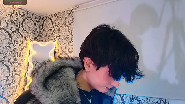 Eidan tay online show from 04/15/26, 02:43