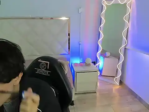 Eidan tay online show from 04/09/26, 07:42