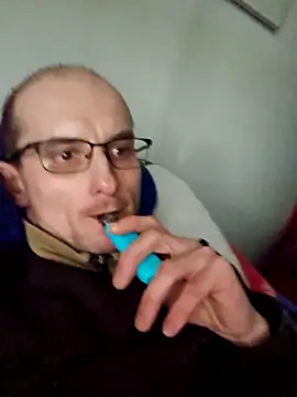 UpbeatXiphias online show from 04/09/26, 03:40