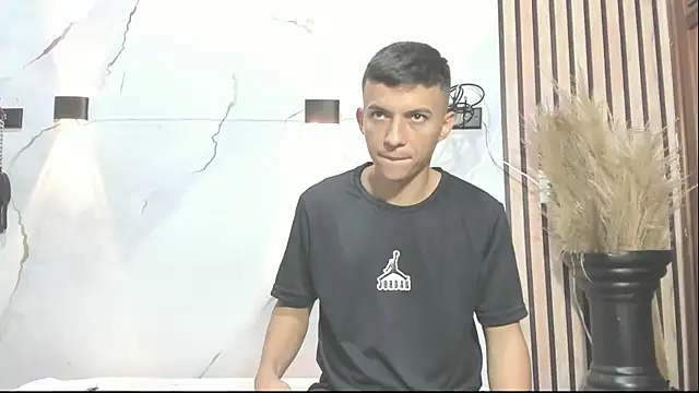 DilanAndKing online show from 05/22/26, 01:31