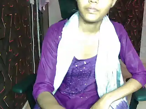Snapshot of Shanaya_xo chatting on 06/01/26, 07:19 Shanaya xo online show from 06/01/26, 07:19