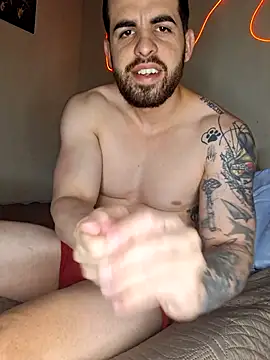 Snapshot of leoxxxgato chatting on 06/19/26, 11:31 leoxxxgato online show from 06/19/26, 11:31
