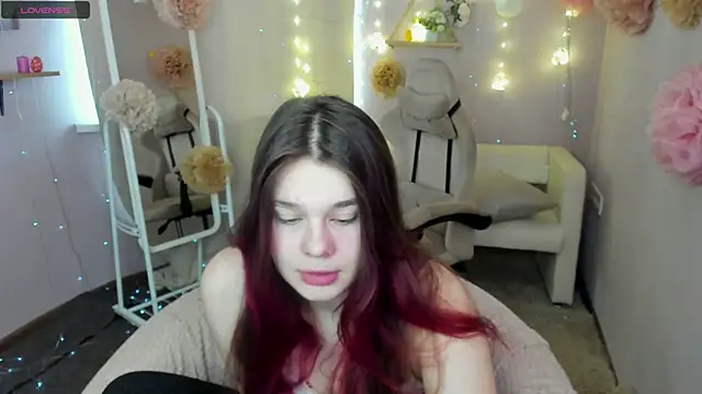 Snapshot of Kacey_Love chatting on 05/15/26, 05:38 Kacey Love online show from 05/15/26, 05:38