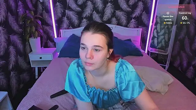 Snapshot of Kacey_Love chatting on 04/22/26, 05:47 Kacey Love online show from 04/22/26, 05:47