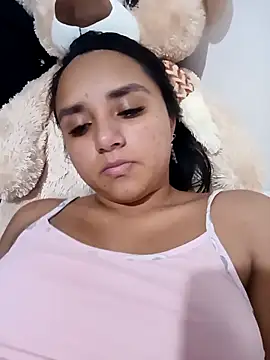 Valentina Narvaez online show from 04/29/26, 07:09