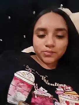 Snapshot of Valentina_Narvaez chatting on 06/12/26, 08:17 Valentina Narvaez online show from 06/12/26, 08:17