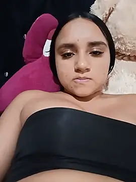 Snapshot of Valentina_Narvaez chatting on 07/06/26, 07:38 Valentina Narvaez online show from 07/06/26, 07:38