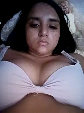 Valentina Narvaez online show from 04/16/26, 09:39