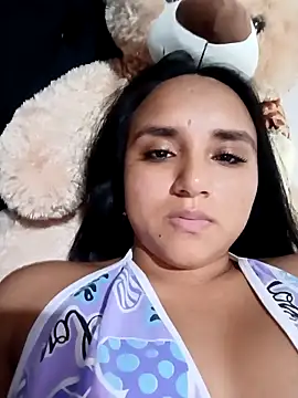 Valentina Narvaez online show from 05/06/26, 07:40