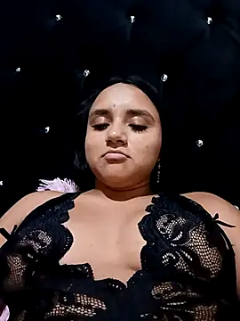 Valentina Narvaez online show from 05/07/26, 07:39