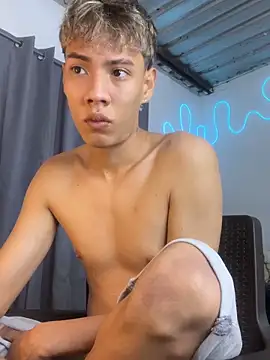 Ethan Noa online show from 04/27/26, 01:20