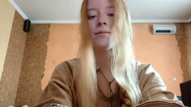 KateVibe 01 online show from 04/28/26, 02:10