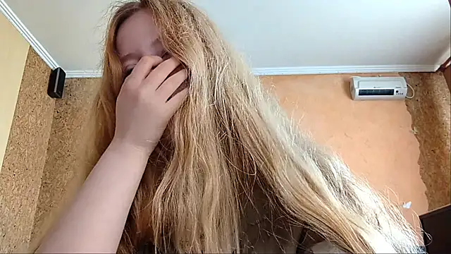 KateVibe 01 online show from 06/03/26, 03:18