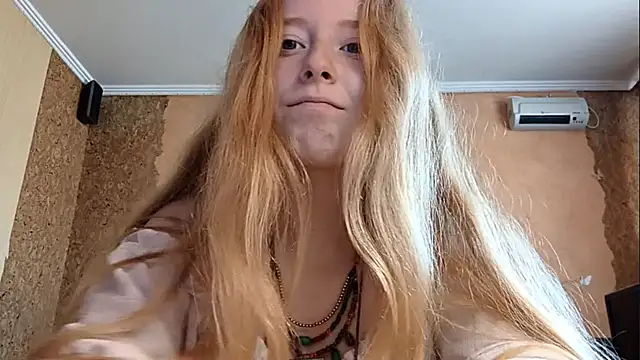 KateVibe 01 online show from 06/21/26, 04:18