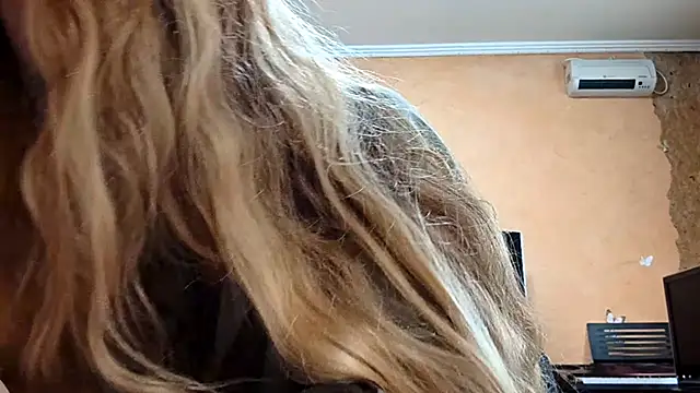 KateVibe 01 online show from 07/10/26, 04:56