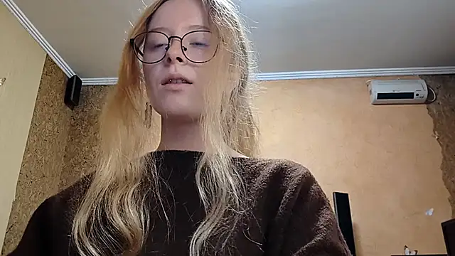 KateVibe 01 online show from 05/16/26, 02:10