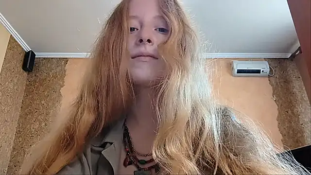 KateVibe 01 online show from 06/12/26, 03:04