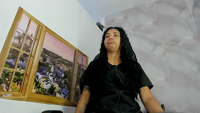 EllyBloom online show from 06/20/26, 01:49