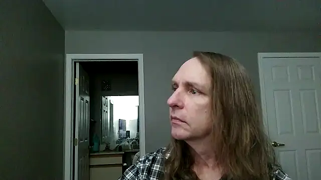 Snapshot of Magnus_Luv chatting on 07/08/26, 12:13 Magnus Luv online show from 07/08/26, 12:13