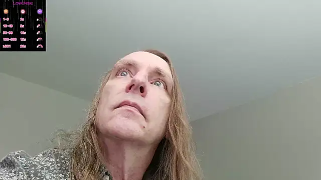 Snapshot of Magnus_Luv chatting on 06/02/26, 06:41 Magnus Luv online show from 06/02/26, 06:41