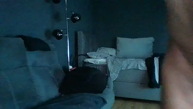 Snapshot of CanCumALot chatting on 06/14/26, 11:22 CanCumALot online show from 06/14/26, 11:22