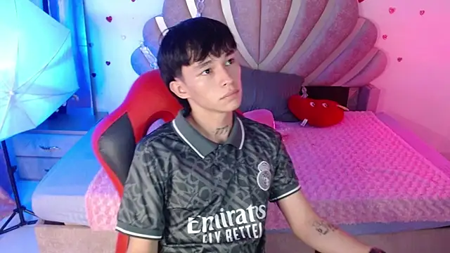 Marco fox723 online show from 04/07/26, 05:48