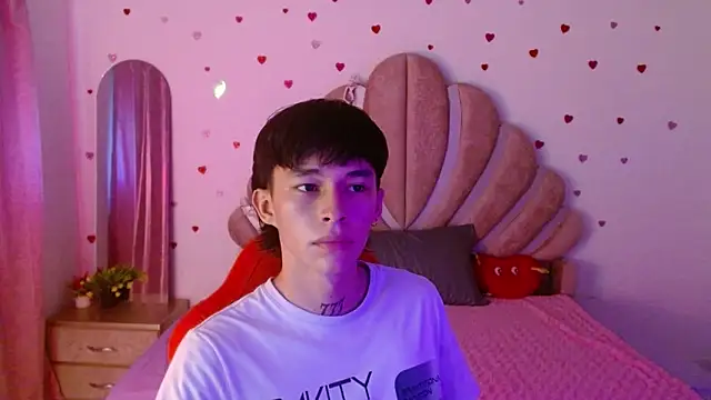 Marco fox723 online show from 04/15/26, 05:50