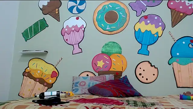 pamelaskiny20 online show from 04/10/26, 01:23