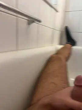 BIGGCOCK20CM online show from 04/13/26, 04:11