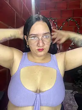 Snapshot of Fresita-12 chatting on 05/16/26, 07:24 Fresita-12 online show from 05/16/26, 07:24