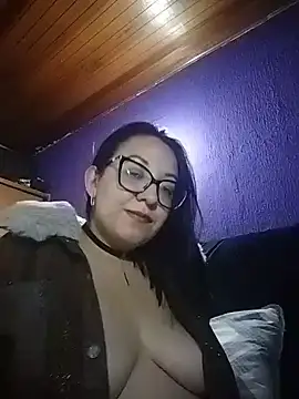 Snapshot of Samanta_dreak chatting on 04/16/26, 02:23 Samanta dreak online show from 04/16/26, 02:23