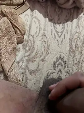 RapotorE online show from 04/15/26, 03:05