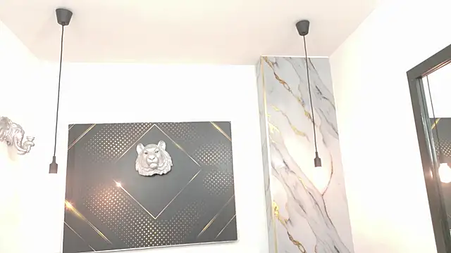 GoldenDesireX  online show from 05/17/26, 06:52