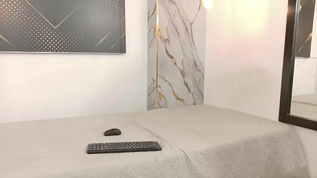 GoldenDesireX  online show from 05/21/26, 07:00
