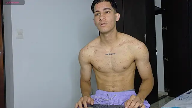 JakeMonroe online show from 04/08/26, 02:07