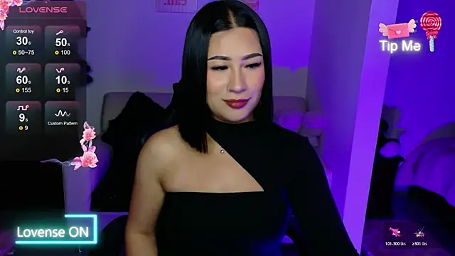 EvelynLeen  online show from 05/23/26, 11:09