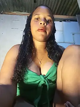 michelle castillo online show from 04/12/26, 03:10