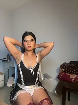 JassmineLove online show from 05/13/26, 09:33