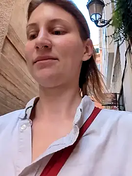 Julialexxxx online show from 06/18/26, 06:23