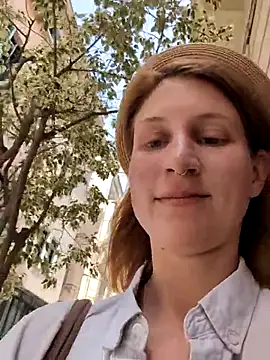 Julialexxxx online show from 06/09/26, 08:15