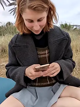 Julialexxxx online show from 05/04/26, 07:22