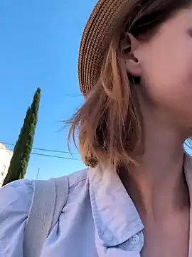 Julialexxxx online show from 05/26/26, 07:17