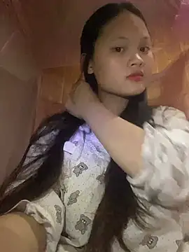 Snapshot of __Sunflower__ chatting on 04/10/26, 01:51 Sunflower online show from 04/10/26, 01:51