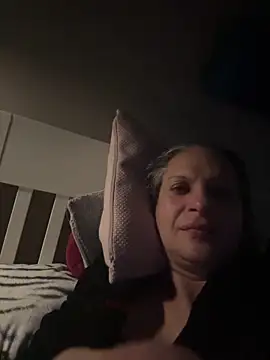 SweetLilTrouble online show from 04/05/26, 03:46