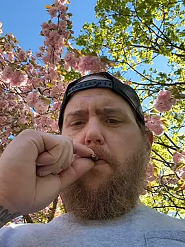 Snapshot of jayc23 chatting on 04/11/26, 07:17 jayc23 online show from 04/11/26, 07:17