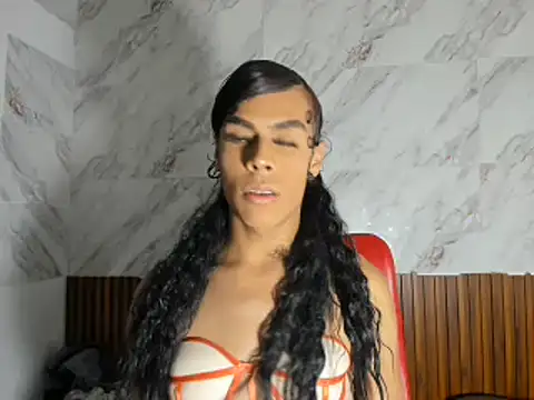 stefani robles online show from 06/01/26, 10:42