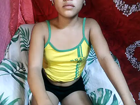 kiffy miley79 online show from 06/03/26, 12:55
