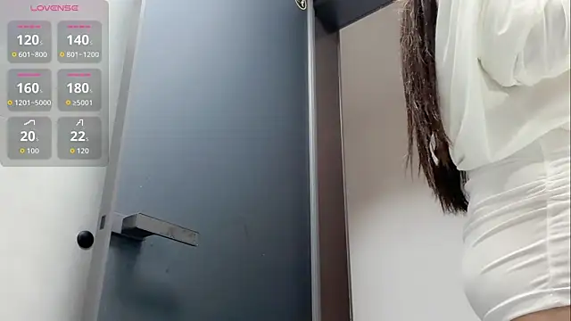 tingting-youu online show from 04/14/26, 10:31